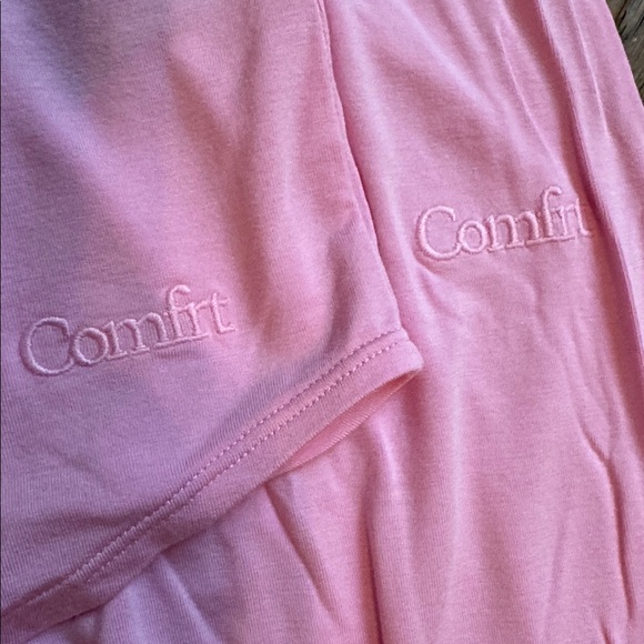COMFRT Peony Pajama Set - Picture 9 of 10